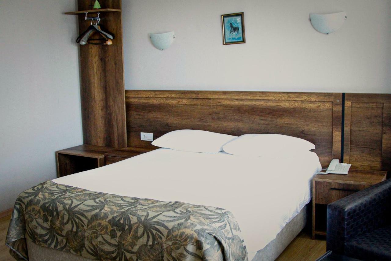 Hotel Cihan 3*